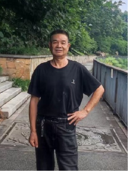 赵峥嵘
