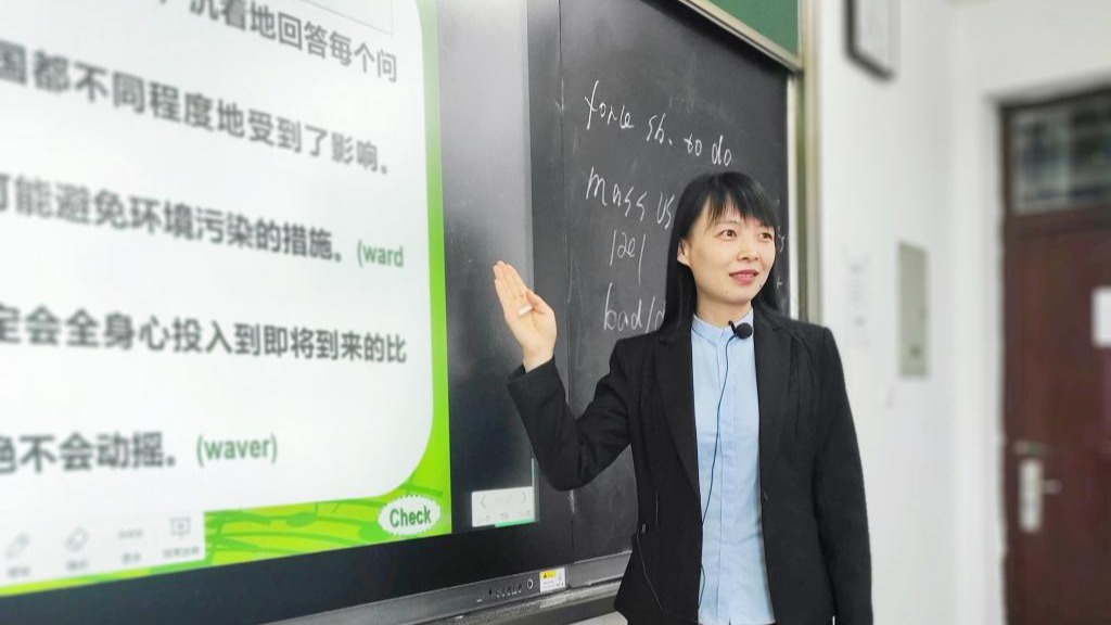 beat365中文官方网站英语教学团队教研项目取得新突破