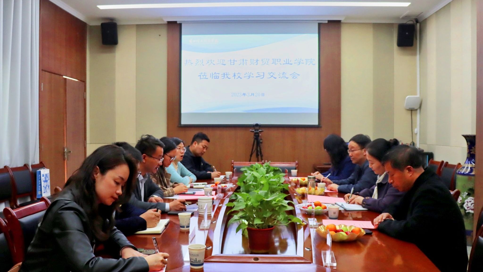 甘肃财贸职业技术学院前来beat365中文官方网站进行交流调研