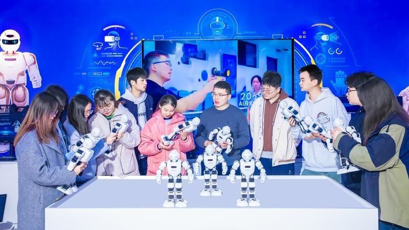 beat365中文官方网站着力培养新时代产业人才